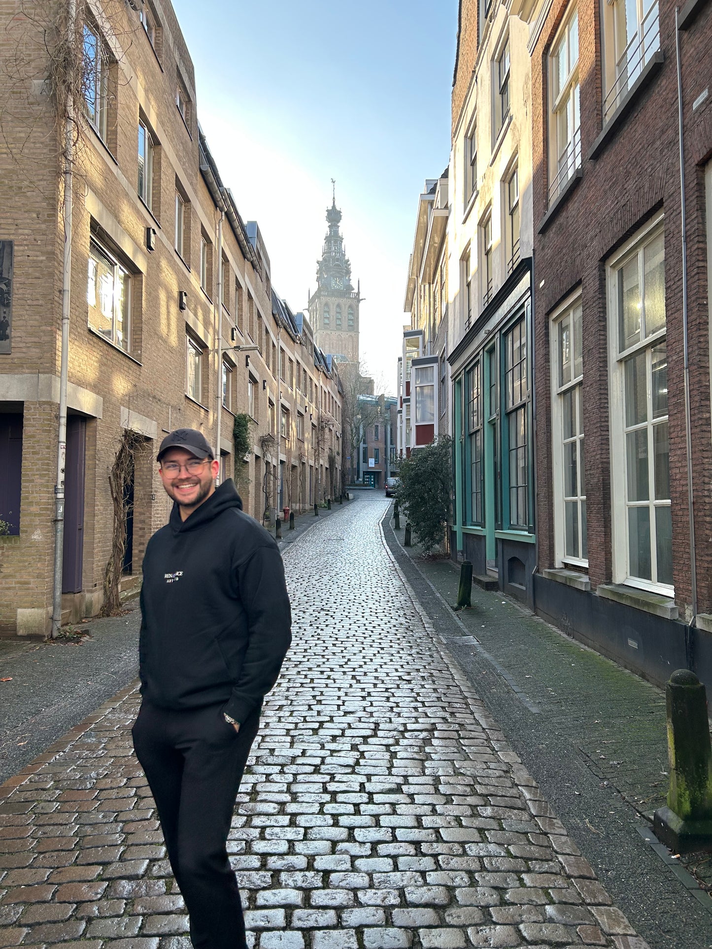 Renaissance Art Club hoodie met kunstwerk van Leonardo da Vinci, hoogwaardige katoenmix, beschikbaar in verschillende maten en kleuren